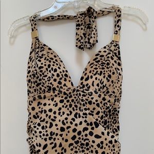 Victoria’s Secret One-piece leopard print swimsuit